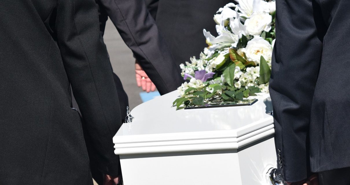 Zakład pogrzebowy - profesjonalna pomoc w trudnych chwilach na Mokotowie